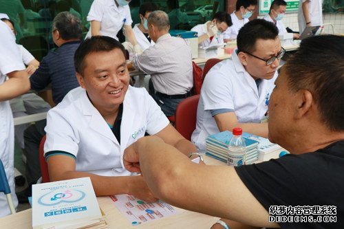 前列腺不好别怕,医生:这些坏习惯快改掉,前列腺1天比1天健康